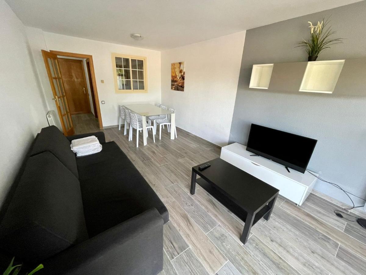 For A Stay Santillana Plaza Salou Extérieur photo